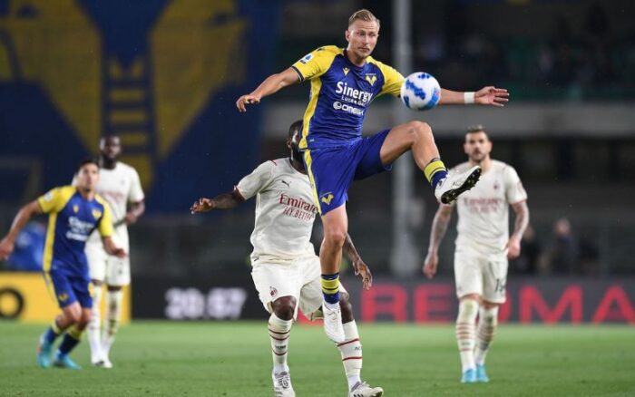 verona fc v ac milan e1665912629634 30 Tháng mười, 2024